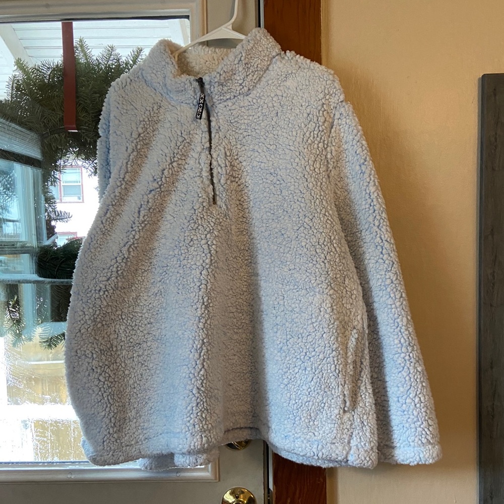 Fuzzy Crewneck with Zipper